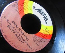 画像2: Northern Soul Top 500掲載★BETTY WRIGHT-『WHERE IS THE LOVE』
