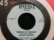 画像1: BOBBY LEWIS名曲/ロッキンR&Bカバー★DANNY BOWENS & The Avengers-『TOSSIN' & TURNIN'』 (1)